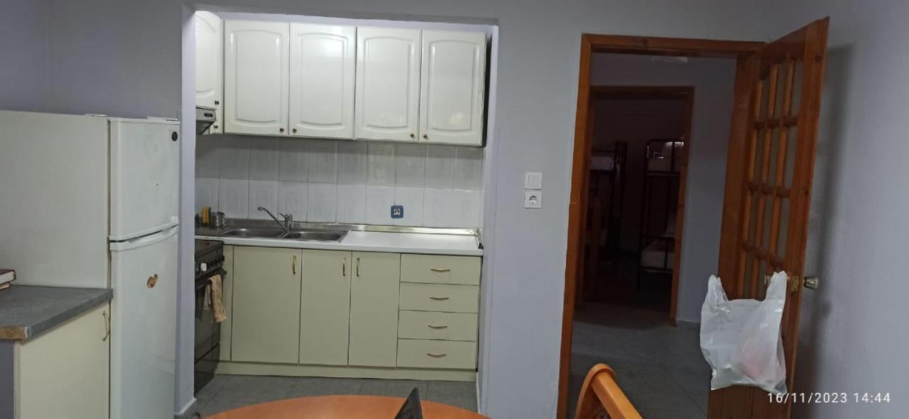 Royal Hostel Tiran Dış mekan fotoğraf